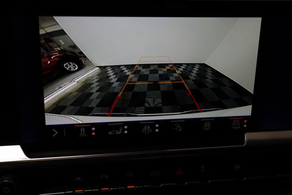 Certified 2024 Chevrolet Silverado 1500 High Country w/ High Country Premium Package image 11