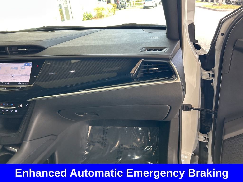 Used 2021 Cadillac XT6 Sport image 27