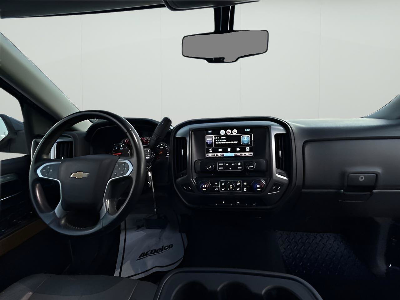 Used 2014 Chevrolet Silverado 1500 LTZ AWD/4WD image 23