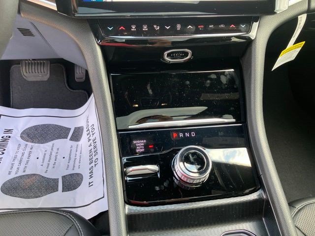 New 2026 Jeep Grand Cherokee Limited AWD/4WD image 19