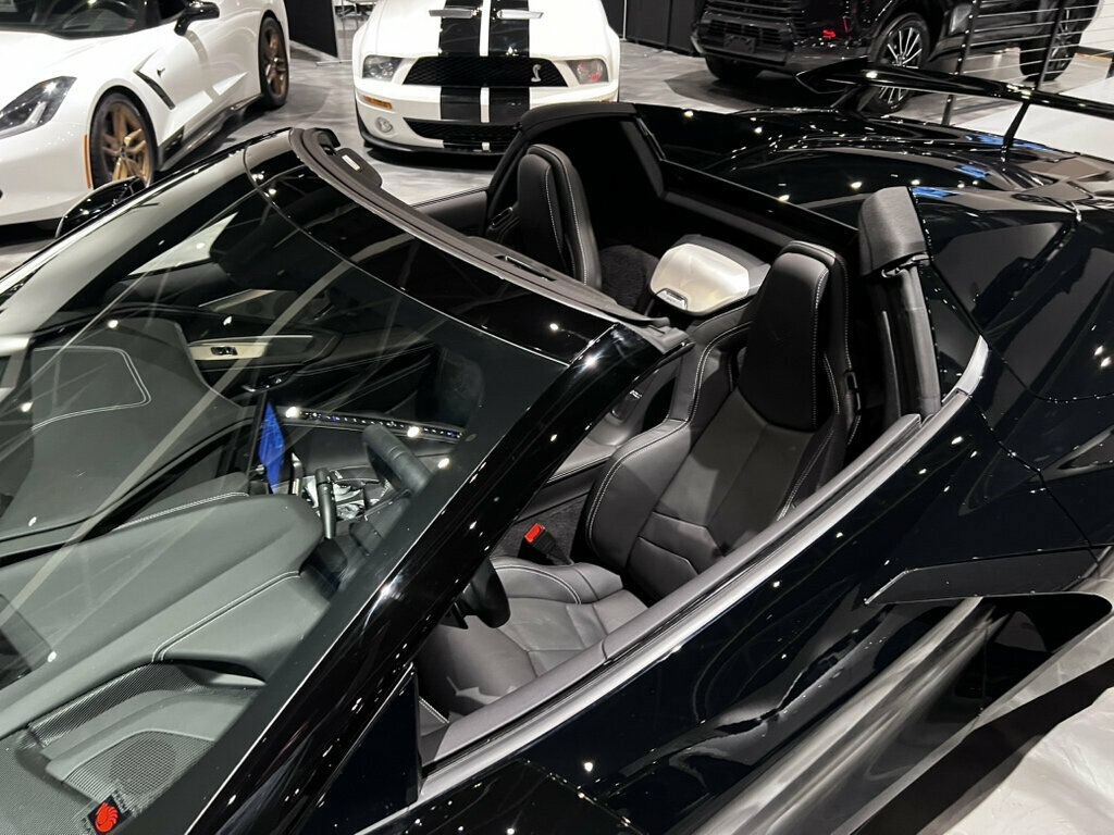 Used 2023 Chevrolet Corvette Stingray Preferred Conv w/ 2LT RWD image 37