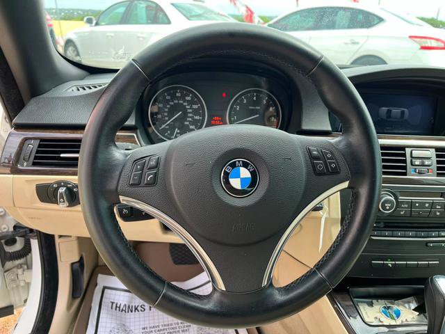 Used 2012 BMW 335i Convertible RWD image 15