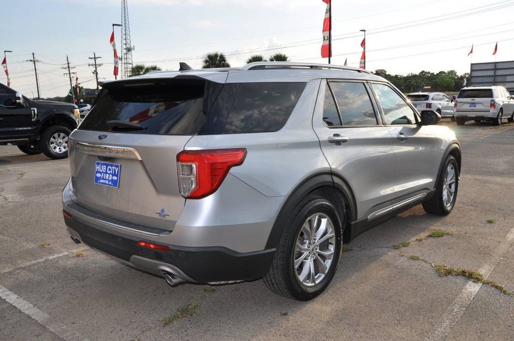 Used 2022 Ford Explorer Limited image 5