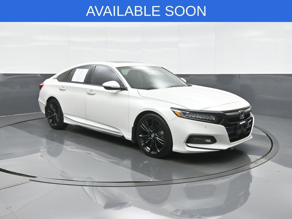 Used 2018 Honda Accord Touring image 1