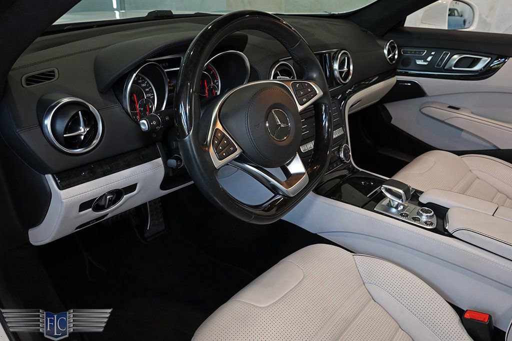 Used 2017 Mercedes-Benz SL 63 AMG image 20