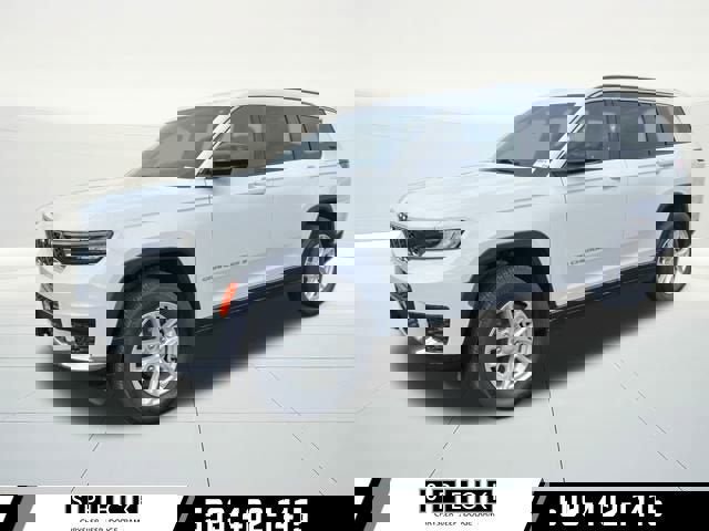 New 2025 Jeep Grand Cherokee L Laredo image 1