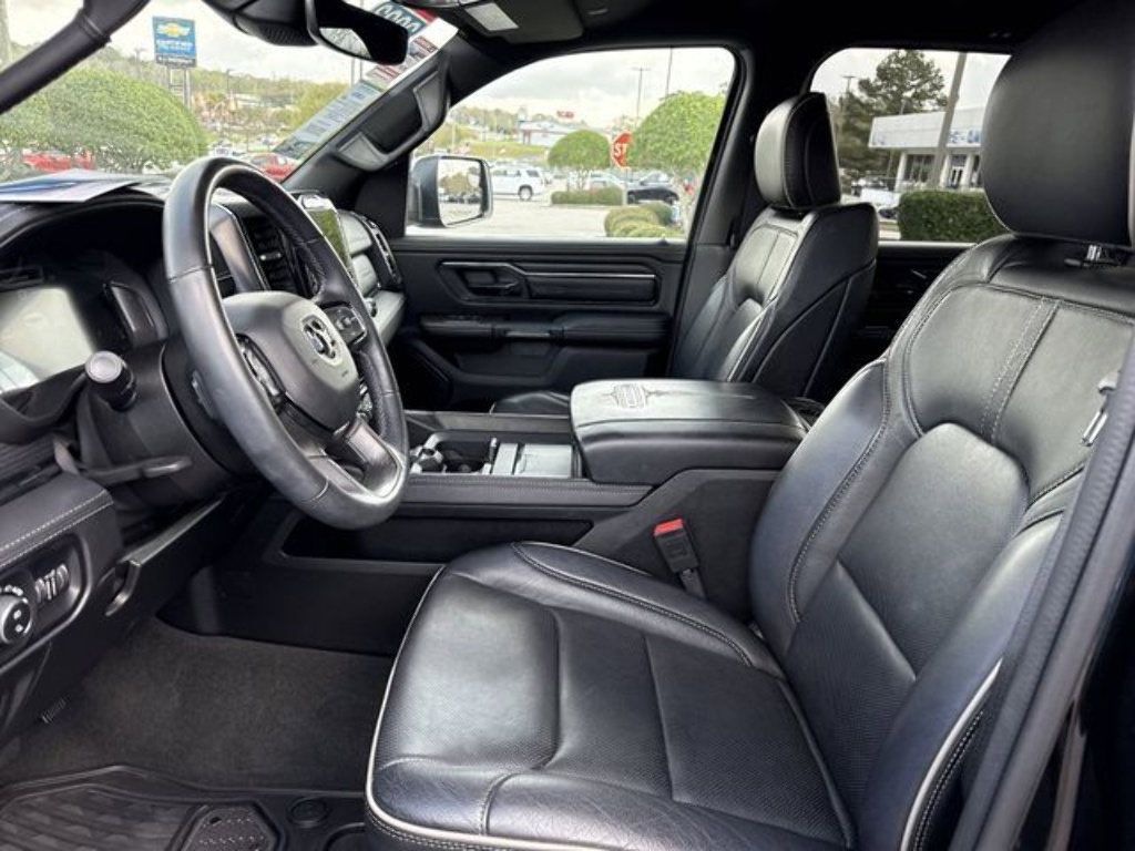 Used 2023 RAM 1500 Limited w/ Body Color Bumper Group AWD/4WD image 9