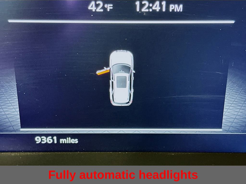 Used 2024 Nissan Pathfinder Platinum w/ Cargo Package image 18