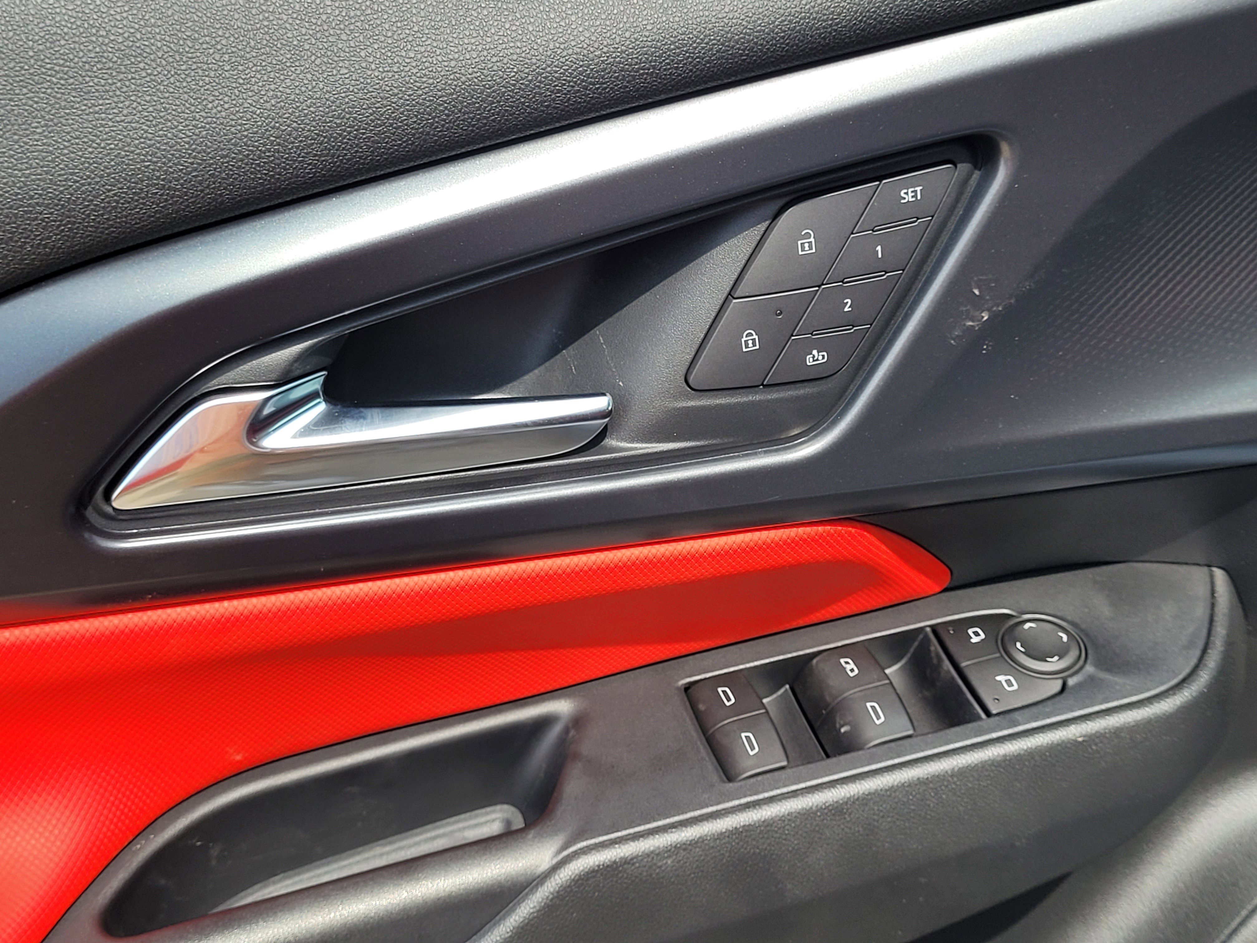 New 2025 Chevrolet Equinox EV RS w/ Active Safety Package 3 image 10