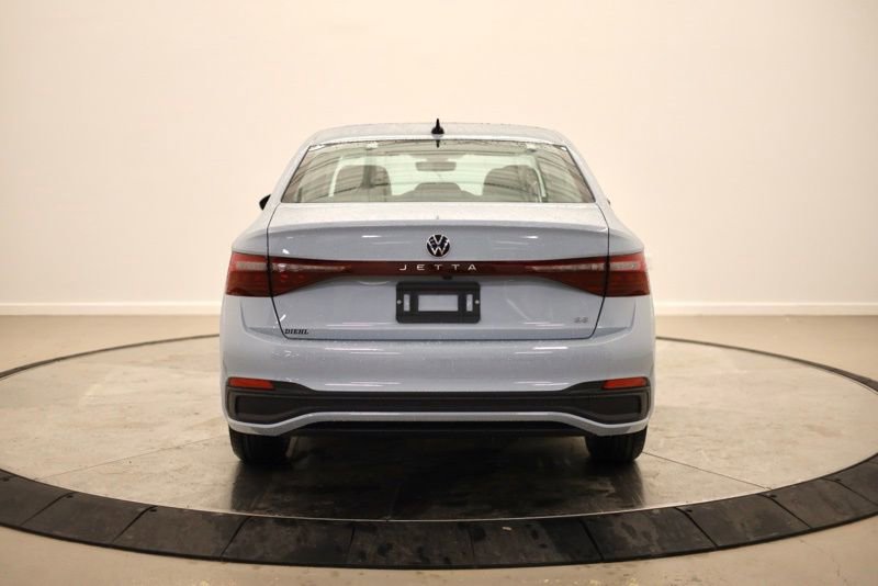 New 2026 Volkswagen Jetta SE image 4
