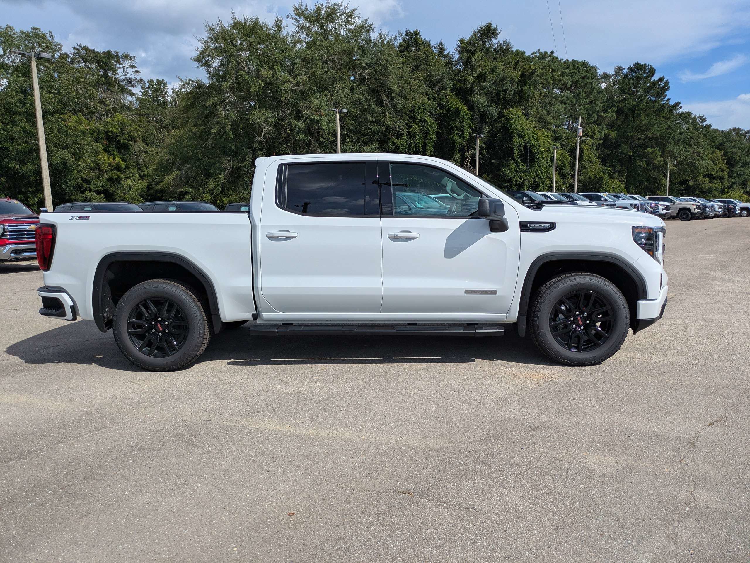 New 2026 GMC Sierra 1500 Elevation AWD/4WD image 3