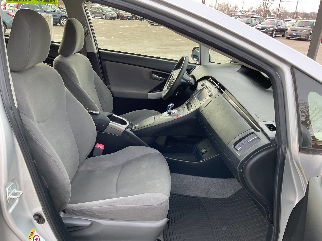 Used 2012 Toyota Prius Three image 31