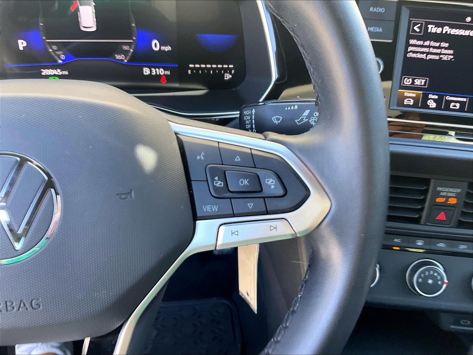 Certified 2023 Volkswagen Jetta Sport FWD image 19