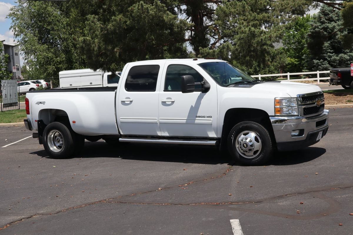 Used 2013 Chevrolet Silverado 3500 LTZ w/ LTZ Plus Package AWD/4WD image 2