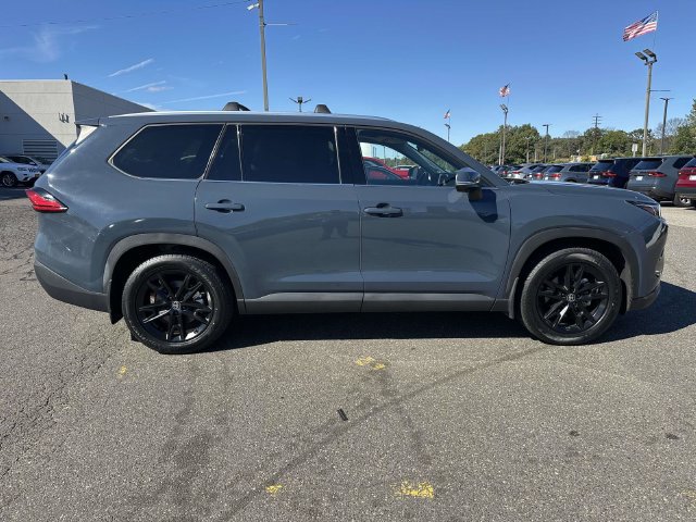 Used 2024 Toyota Grand Highlander AWD image 5