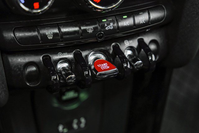 Used 2015 MINI Cooper S FWD image 26