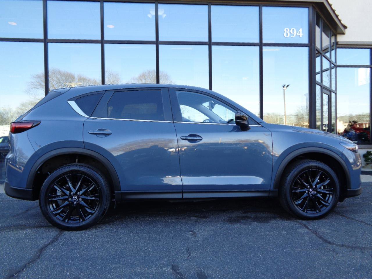 Used 2024 MAZDA CX-5 Carbon Edition image 4