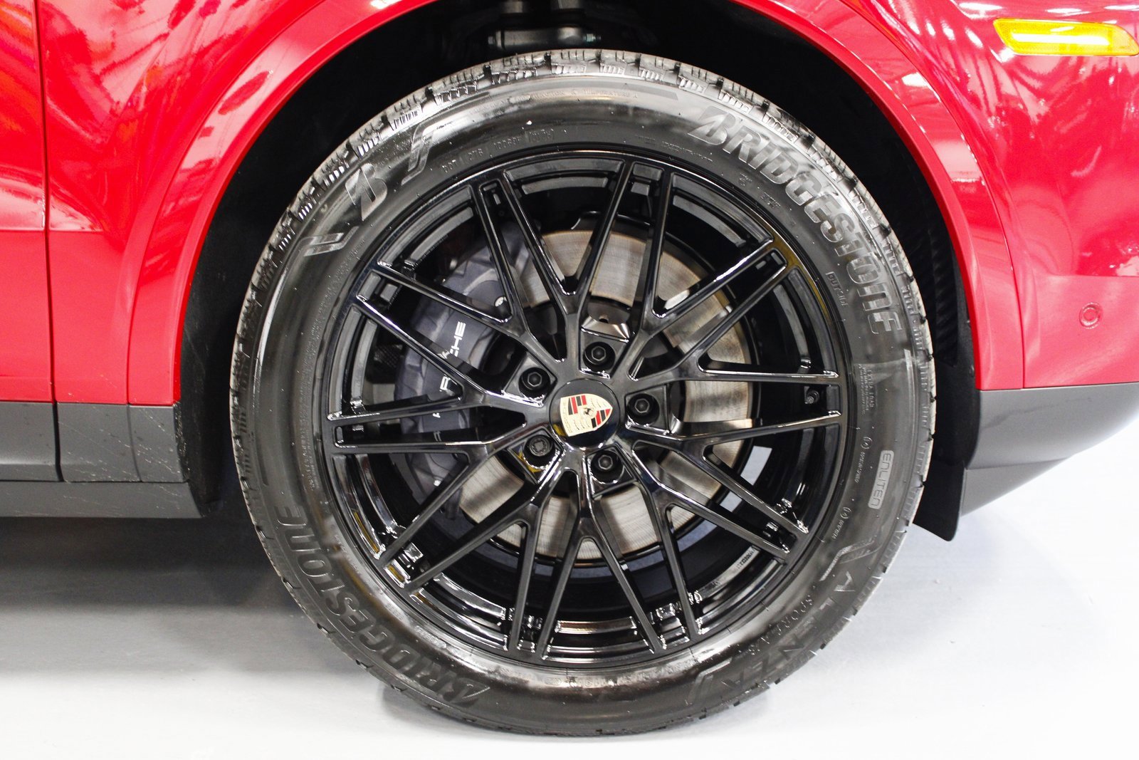 New 2026 Porsche Cayenne Coupe image 14