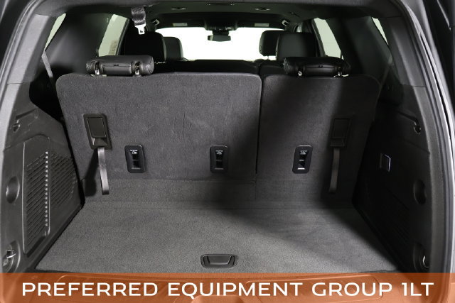 Used 2025 Chevrolet Tahoe LT RWD image 14