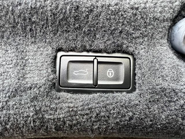 Used 2020 Bentley Continental GT image 26