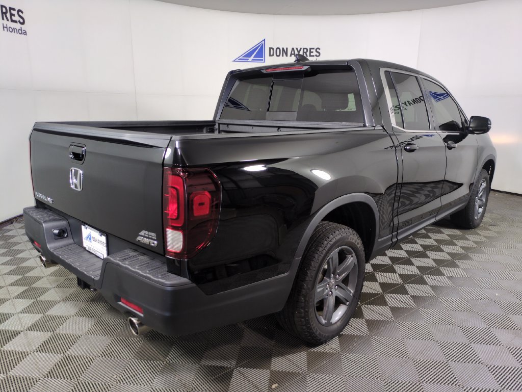 Certified 2023 Honda Ridgeline RTL image 9