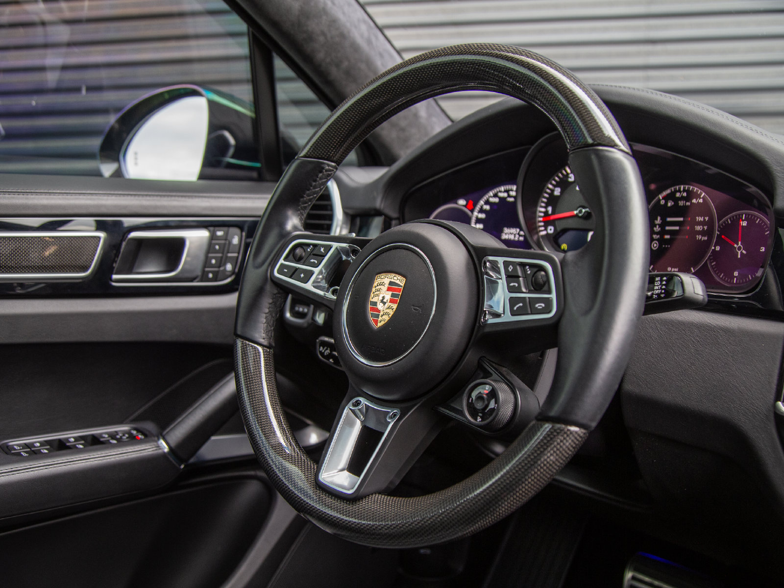 Certified 2023 Porsche Cayenne Turbo AWD/4WD image 26