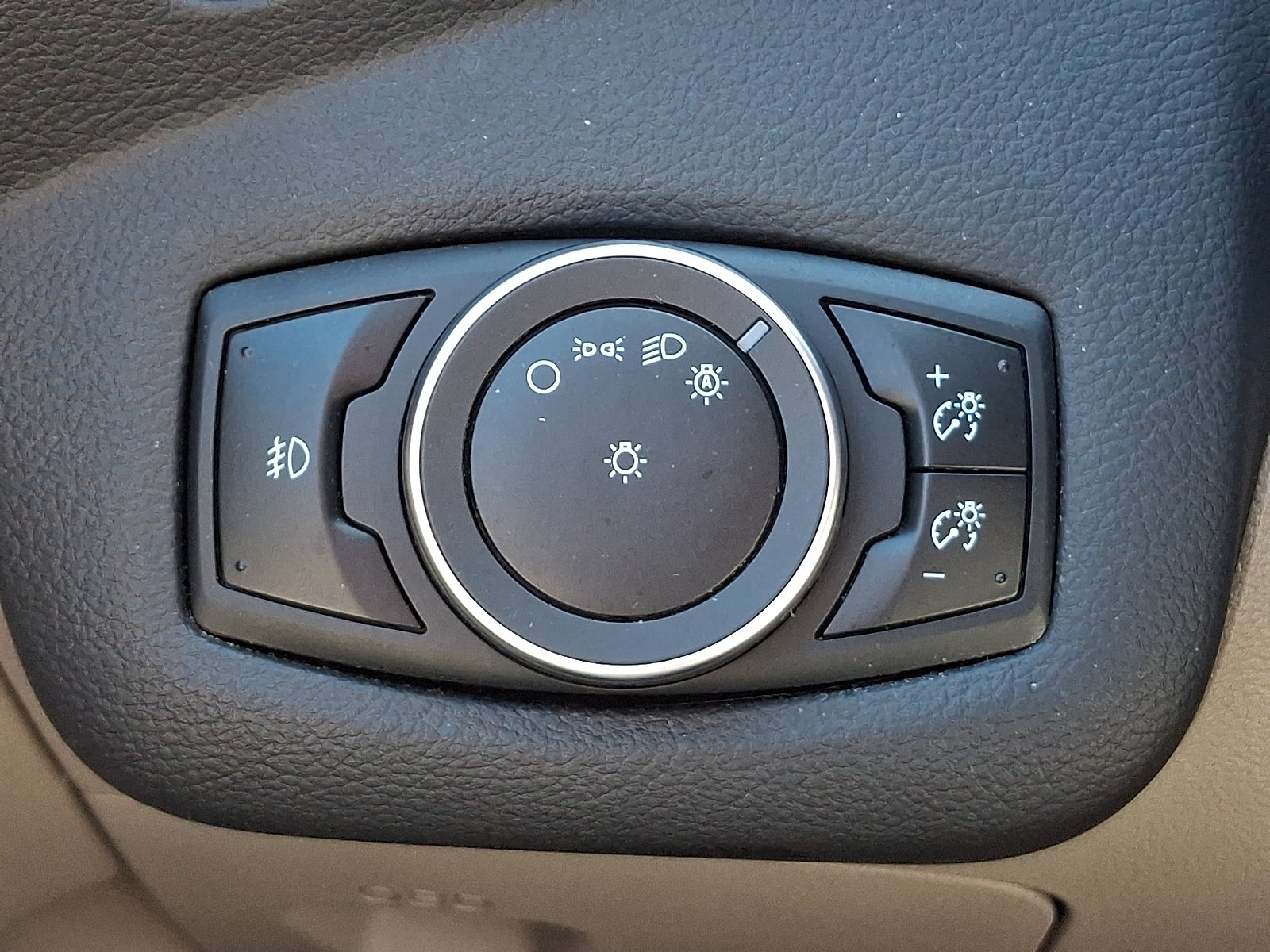 Used 2015 Ford Escape SE w/ Equipment Group 201A AWD/4WD image 24