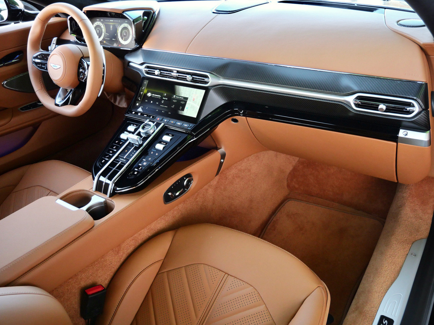 New 2026 Aston Martin V8 Vantage S RWD image 22