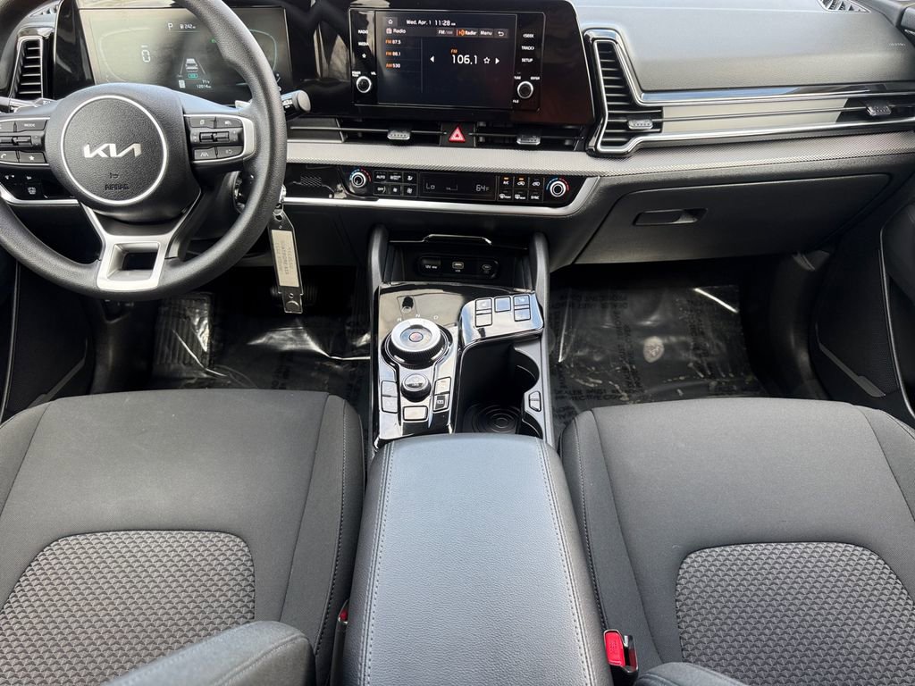 Certified 2023 Kia Sportage LX image 10
