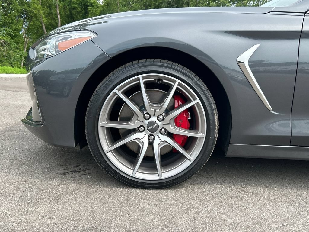 Used 2021 Genesis G70 3.3T AWD/4WD image 9