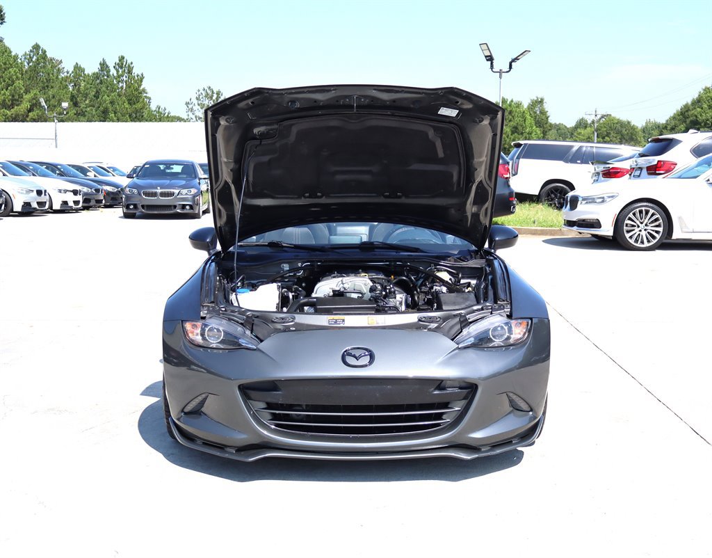 Used 2020 MAZDA MX-5 Miata RF Club RWD image 47
