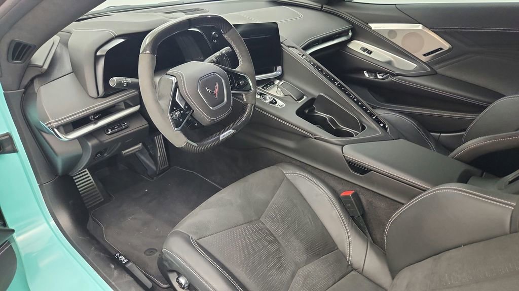 Used 2024 Chevrolet Corvette Z06 image 9