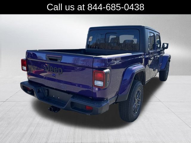 New 2026 Jeep Gladiator Sport AWD/4WD image 5