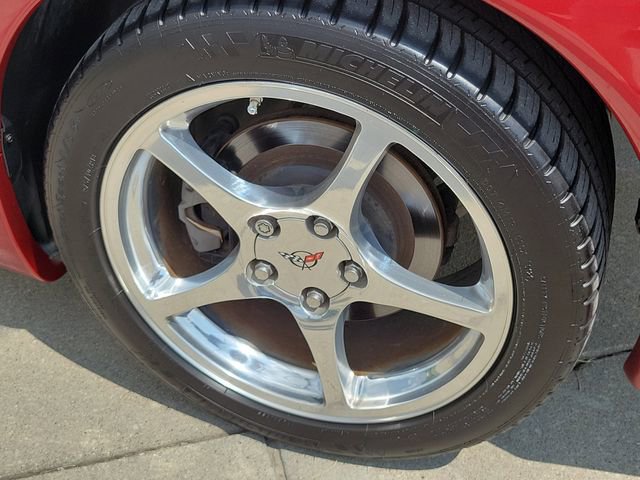 Used 2000 Chevrolet Corvette Coupe w/ Memory Pkg image 19