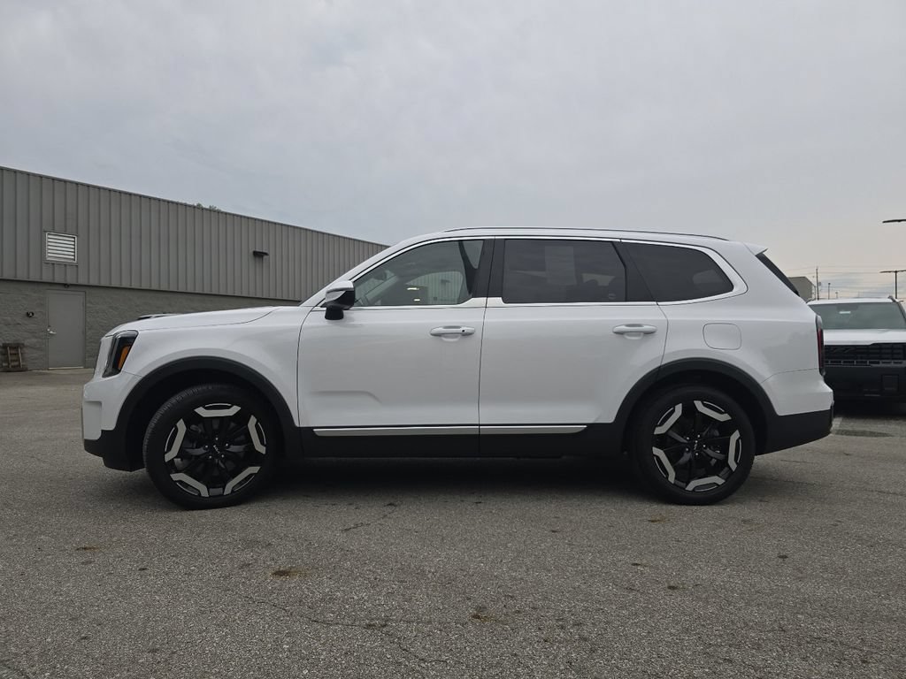 Used 2024 Kia Telluride EX AWD/4WD image 15