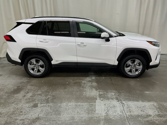 Used 2025 Toyota RAV4 XLE w/ Weather Package AWD/4WD image 2