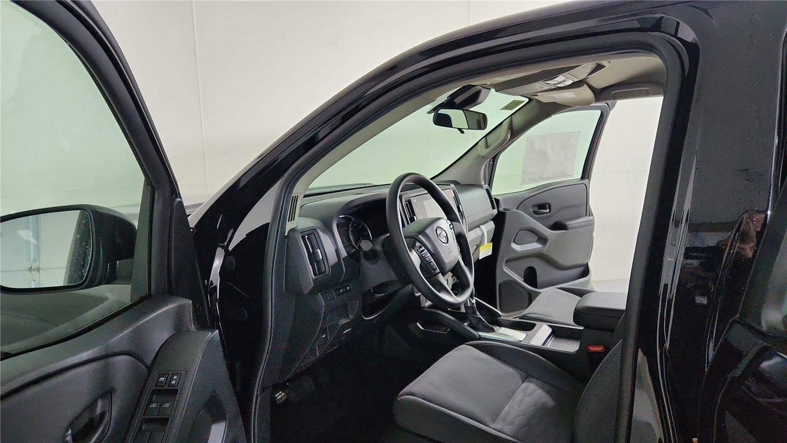 New 2026 Nissan Frontier S image 13