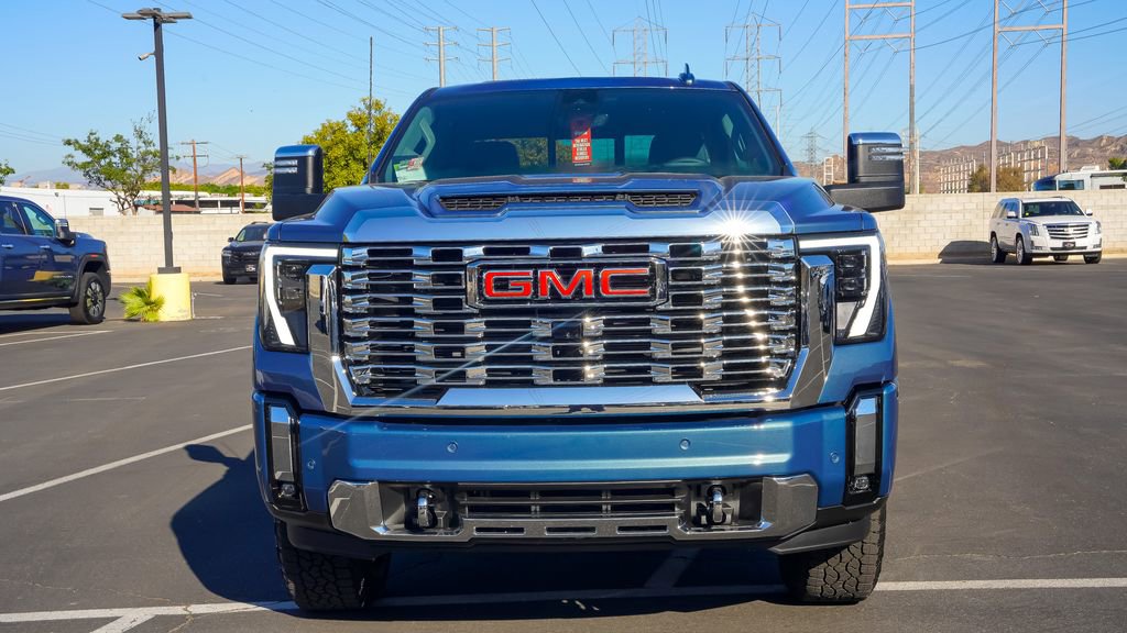 New 2026 GMC Sierra 3500 Denali w/ Denali Reserve Package image 4