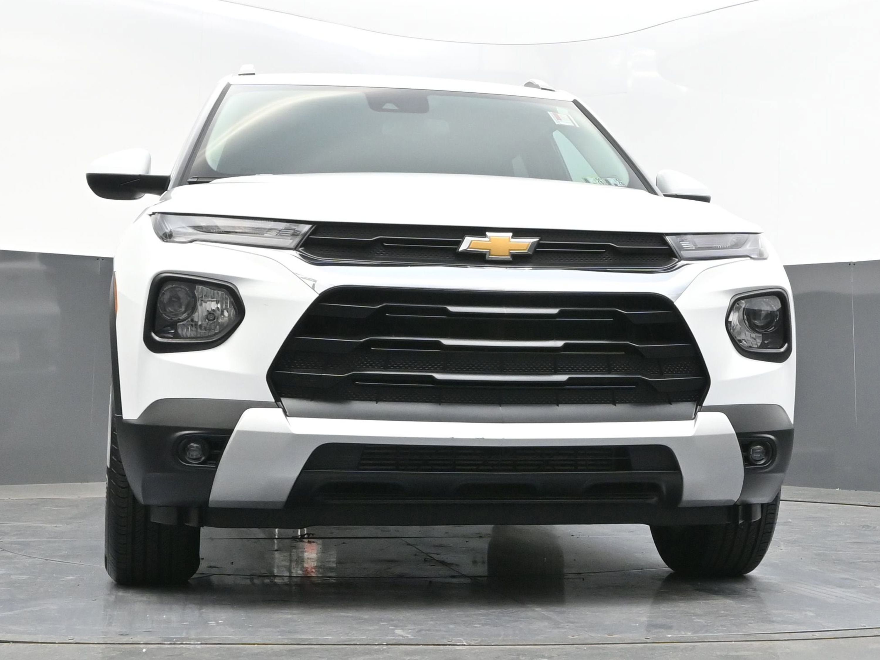 Used 2023 Chevrolet TrailBlazer LT image 35