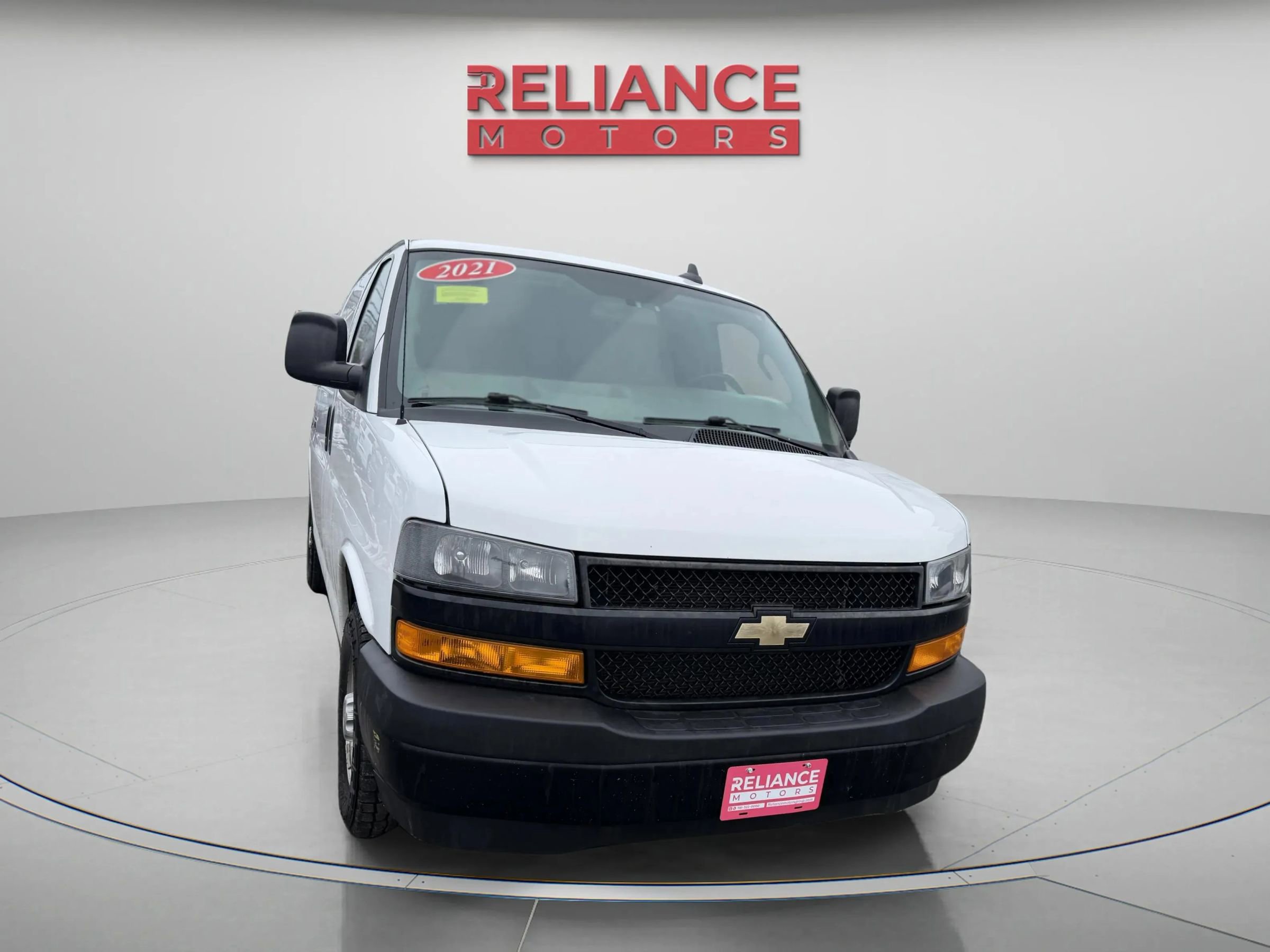 Used 2021 Chevrolet Express 2500 w/ Driver Convenience Package image 11