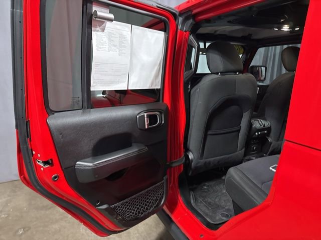 Used 2020 Jeep Gladiator Overland w/ LED Lighting Group image 24