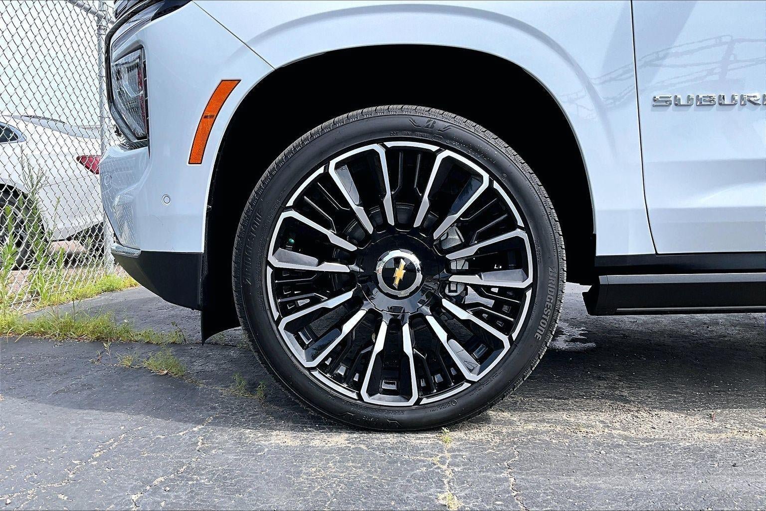 New 2026 Chevrolet Suburban High Country AWD/4WD image 12