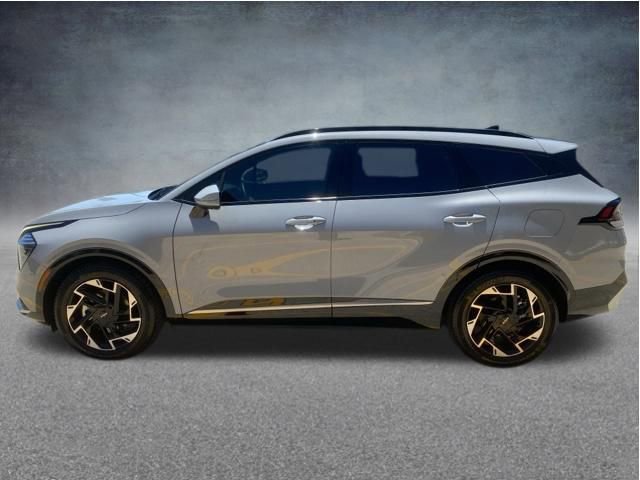 Used 2025 Kia Sportage SX FWD image 2
