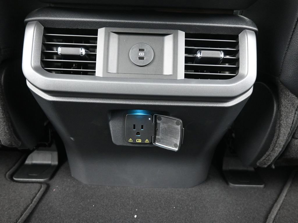 New 2025 Ford F150 Lariat w/ Equipment Group 501A Mid image 15