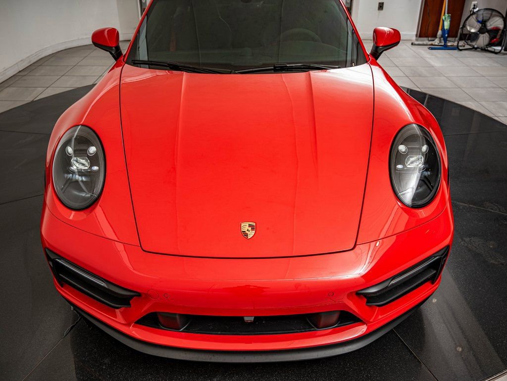 Certified 2024 Porsche 911 Carrera GTS RWD image 17