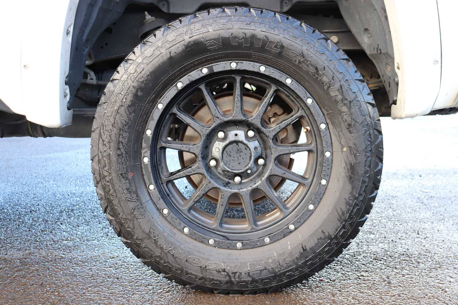 Certified 2017 Toyota Tundra SR5 image 9