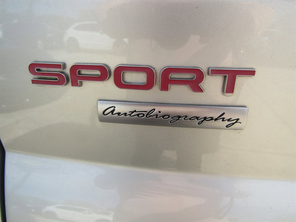 Used 2014 Land Rover Range Rover Sport Autobiography image 13