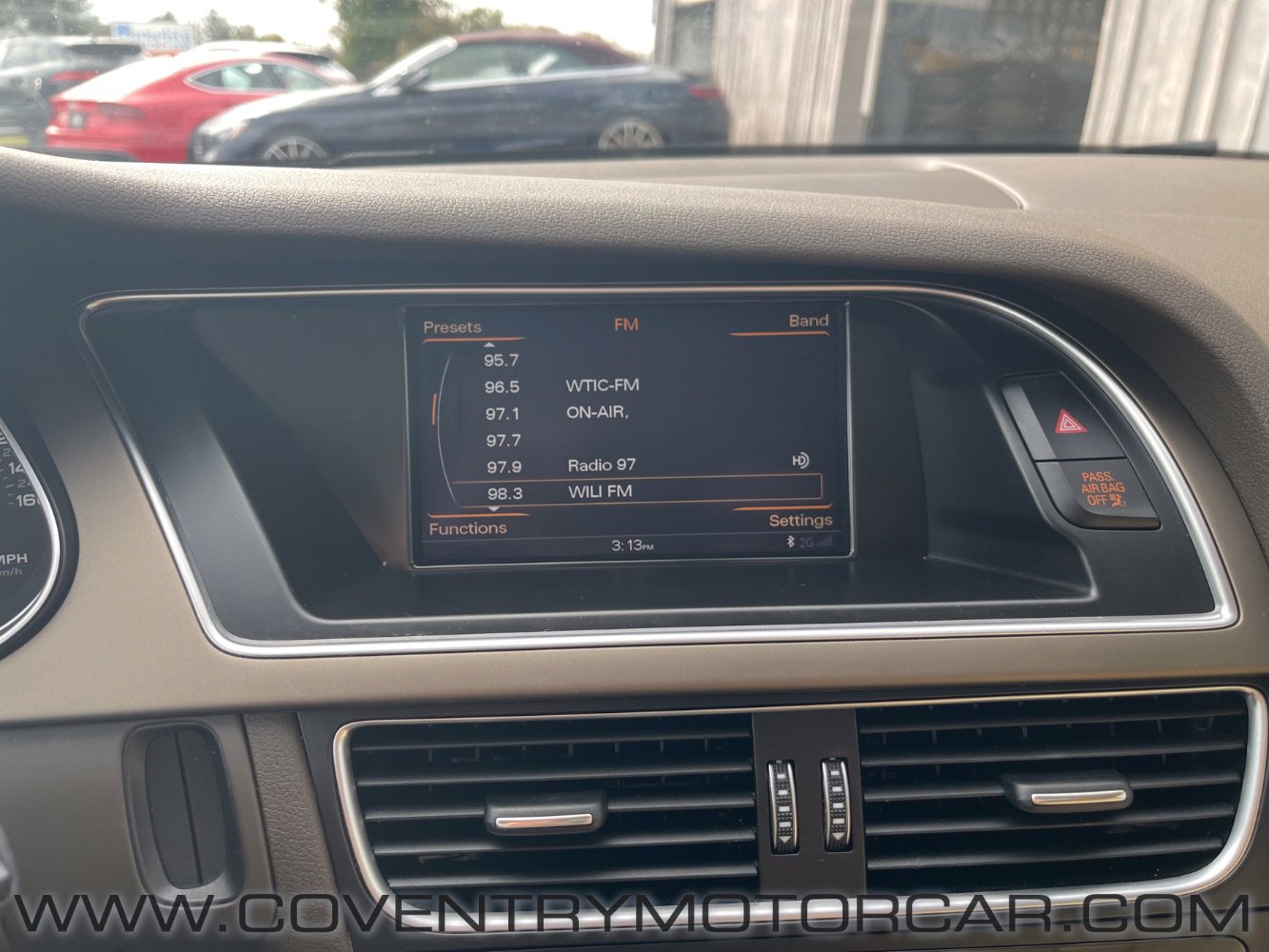 Used 2015 Audi A4 2.0T Premium Plus w/ Technology Package image 16