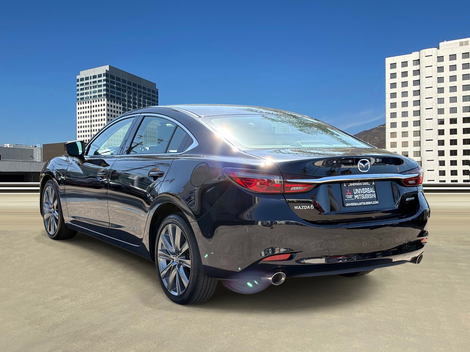 Used 2021 MAZDA MAZDA6 Touring FWD image 3