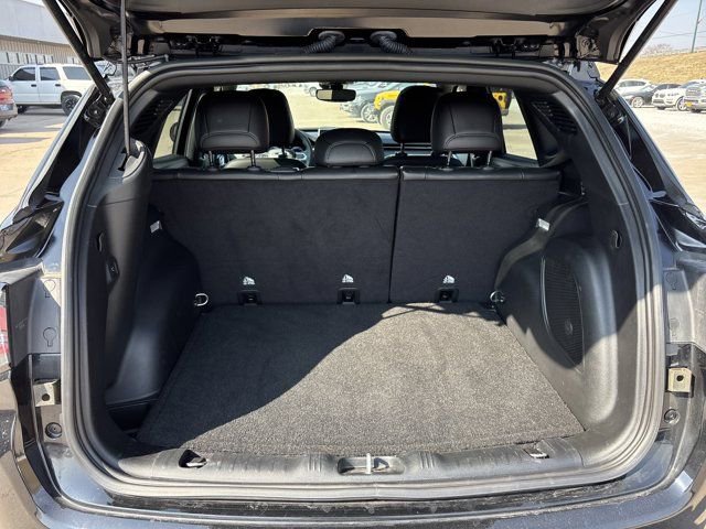 Used 2023 Jeep Compass High Altitude w/ Driver Assist Group I image 6